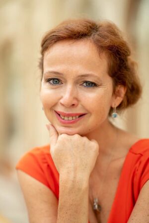 Захарова Елена
